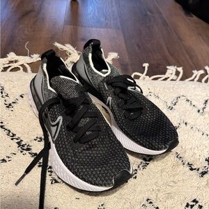 Nike Black and Gray Knit Sneakers